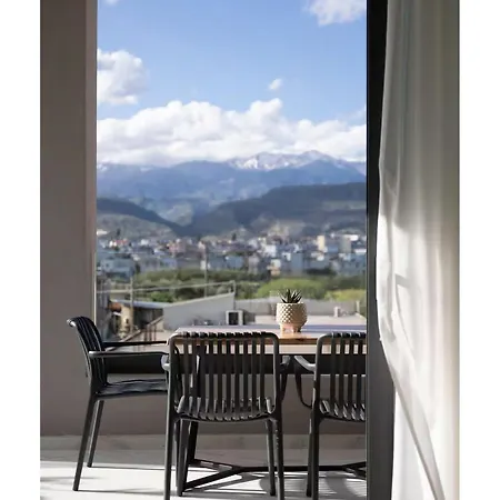 Rooftop Penthouse With Private Pool In Chania *
