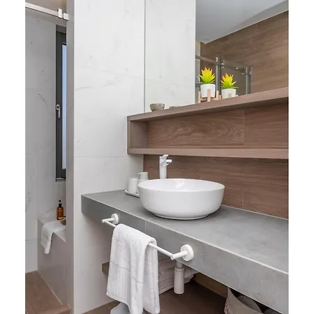 Rooftop Penthouse With Private Pool In Chania Üdülőpark Hriszí Aktí Haniá